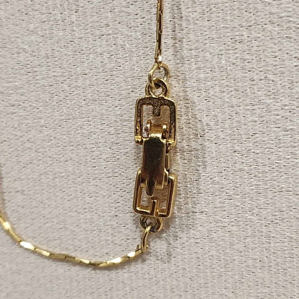 Auth GIVENCHY Gold Hardware G Rhinestones Necklace - Picture 8 of 10